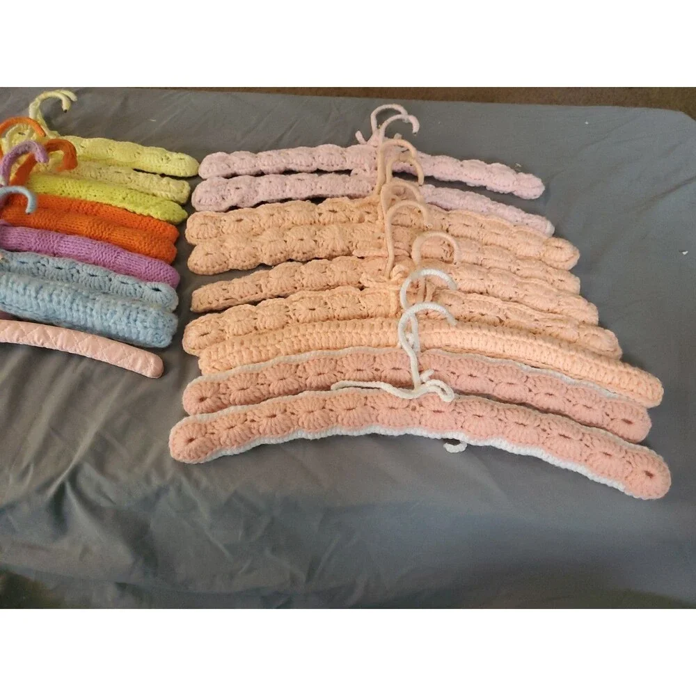 Lot Of 18 Vintage Hand Crocheted Wooden Hangers Yarn Covered 70’s Boho